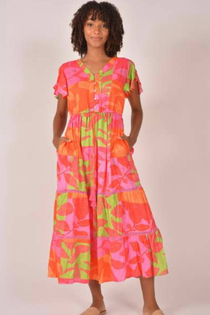 Womens fashion gallery walk